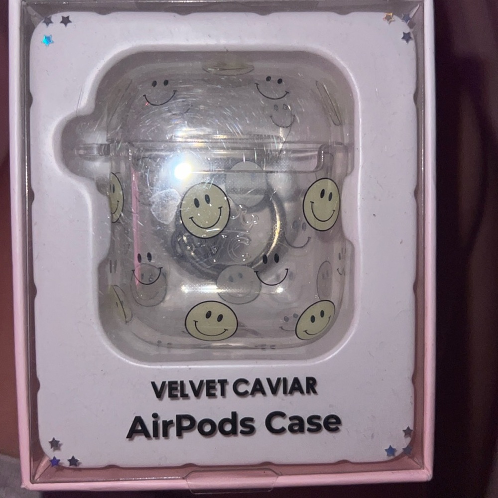 airpod case never opened
